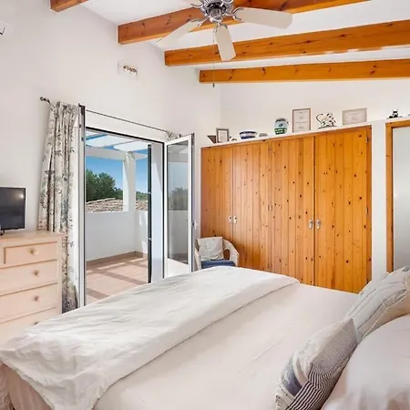 New Luxury Cottage, Sauna, Gorgeous Views And Scenery Hébergement de vacances Ciutadella (Menorca)